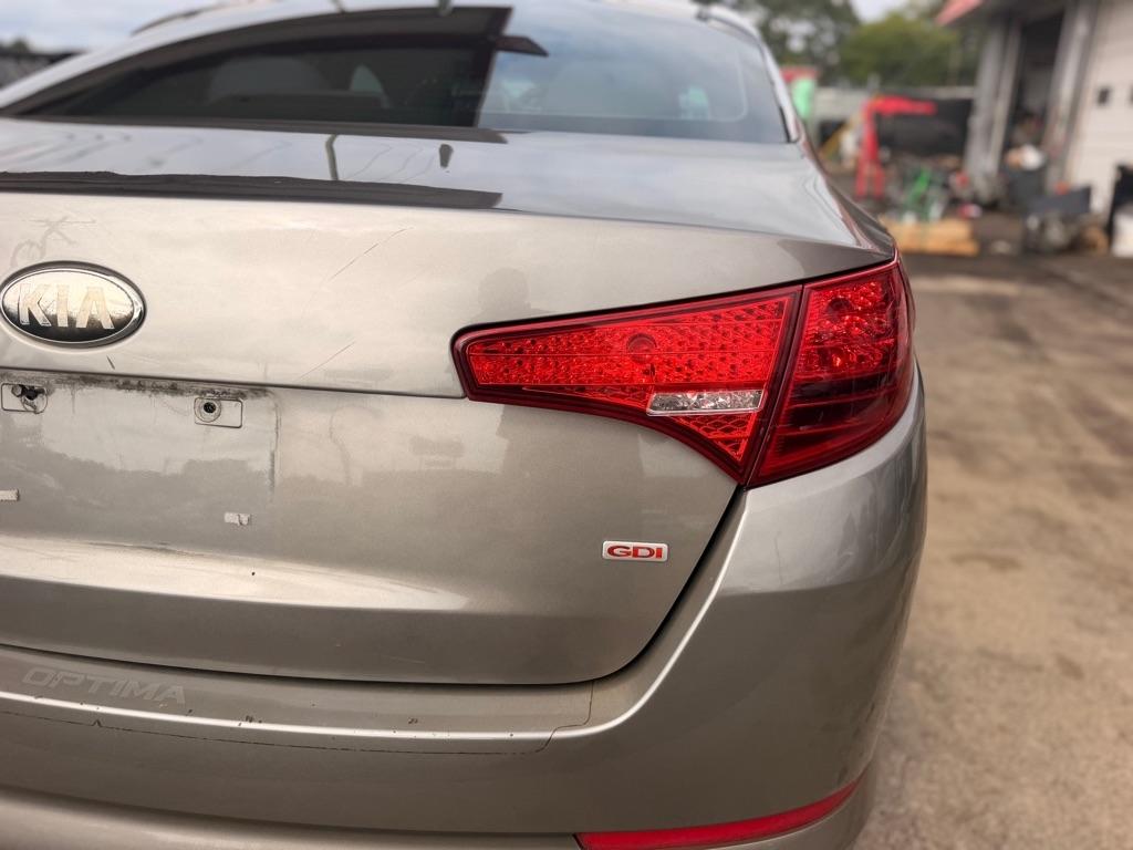 Kia Optima 4dr Sdn LX 2013