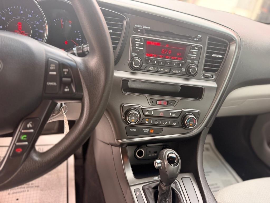 Kia Optima 4dr Sdn LX 2013
