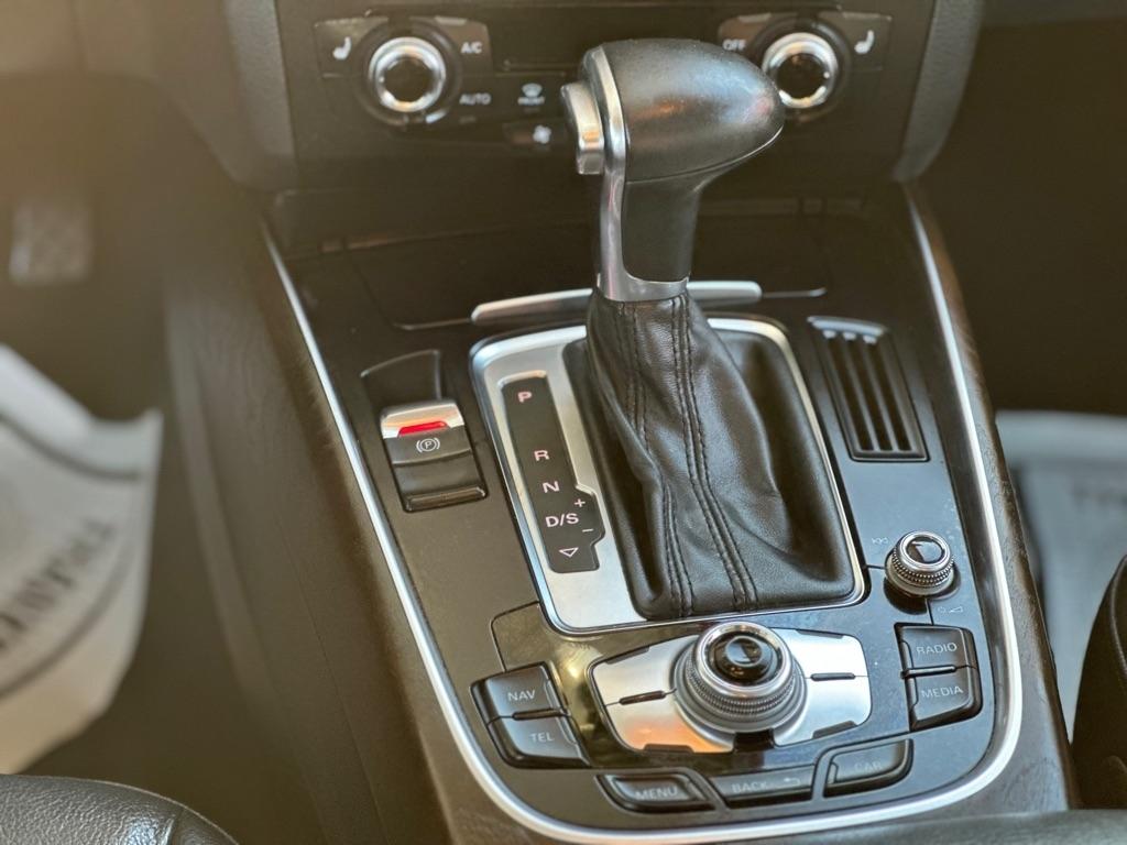 Audi Q5 quattro 4dr 2.0T Premium 2015