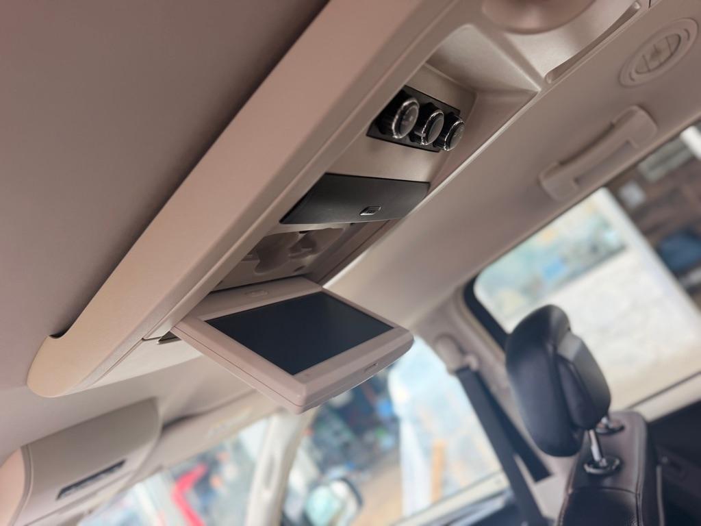 Chrysler Town & Country 4dr Wgn Touring 2012