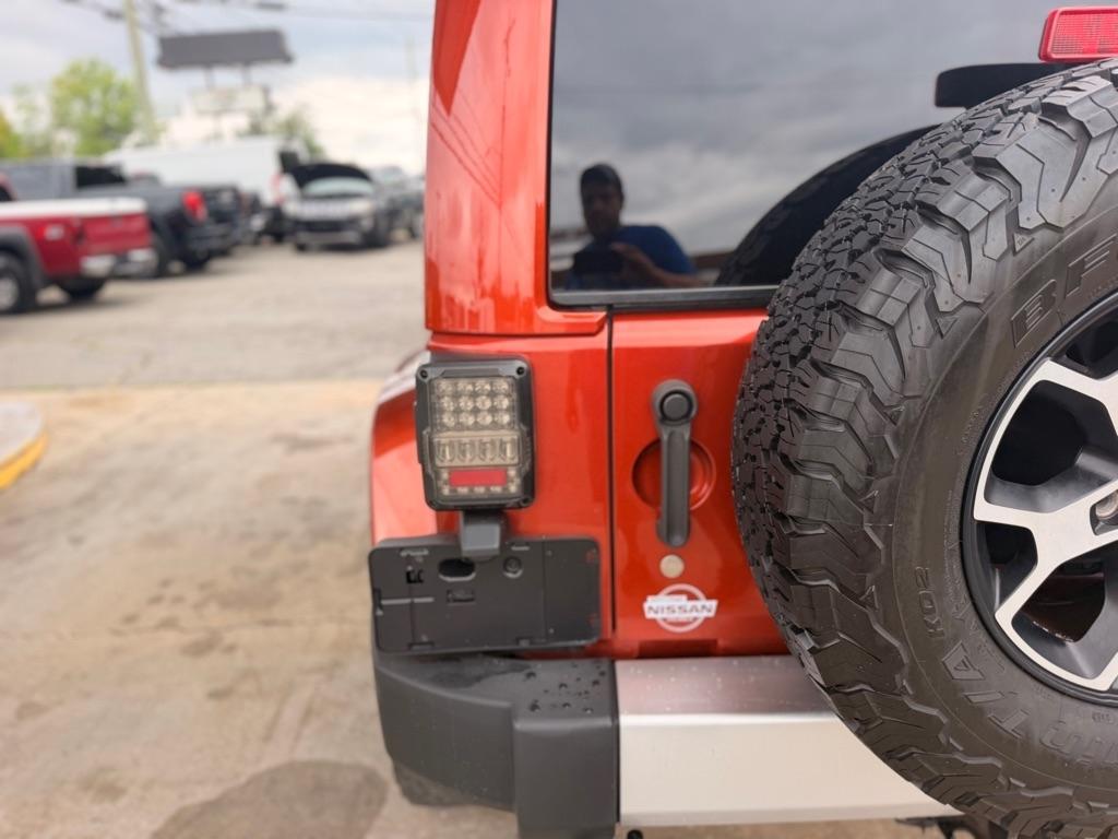 Jeep Wrangler Unlimited 4WD 4dr Sahara 2014