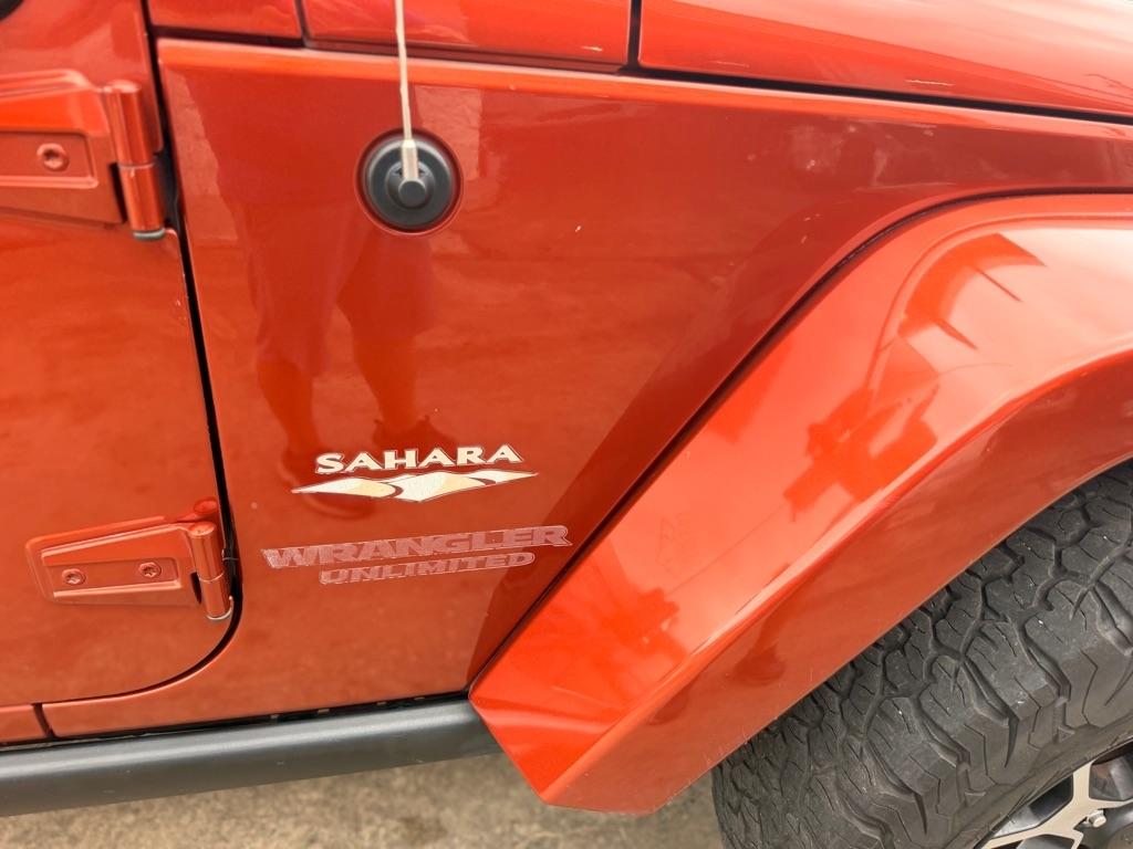 Jeep Wrangler Unlimited 4WD 4dr Sahara 2014