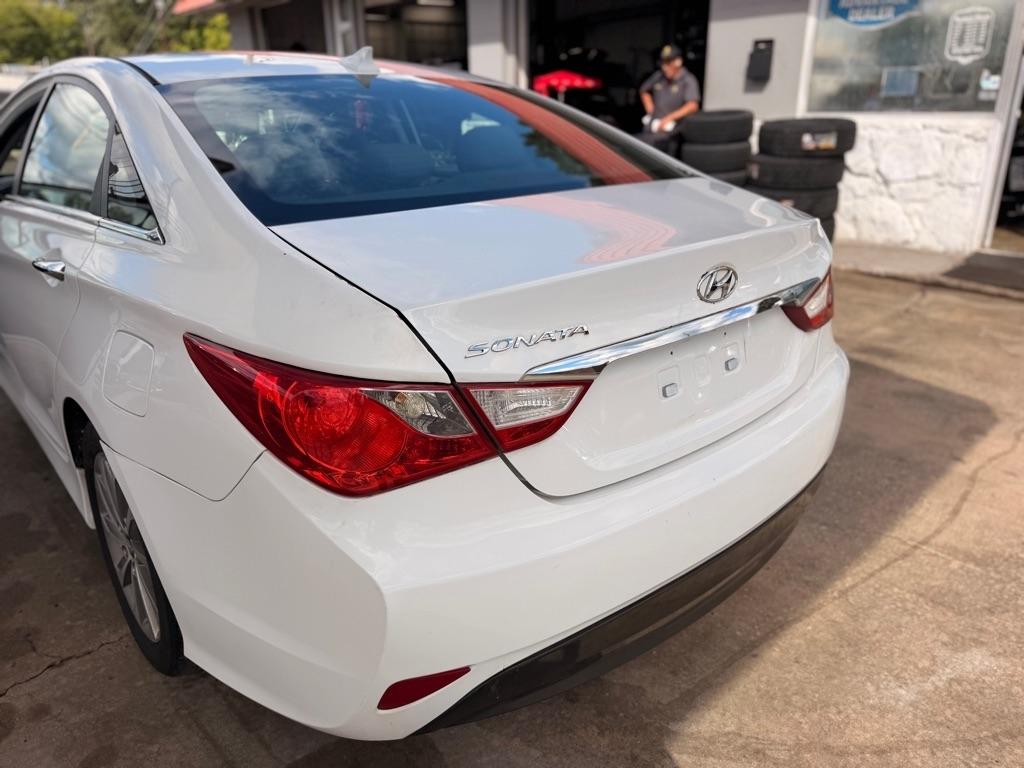 Hyundai Sonata 4dr Sdn 2.4L Auto Limited 2014