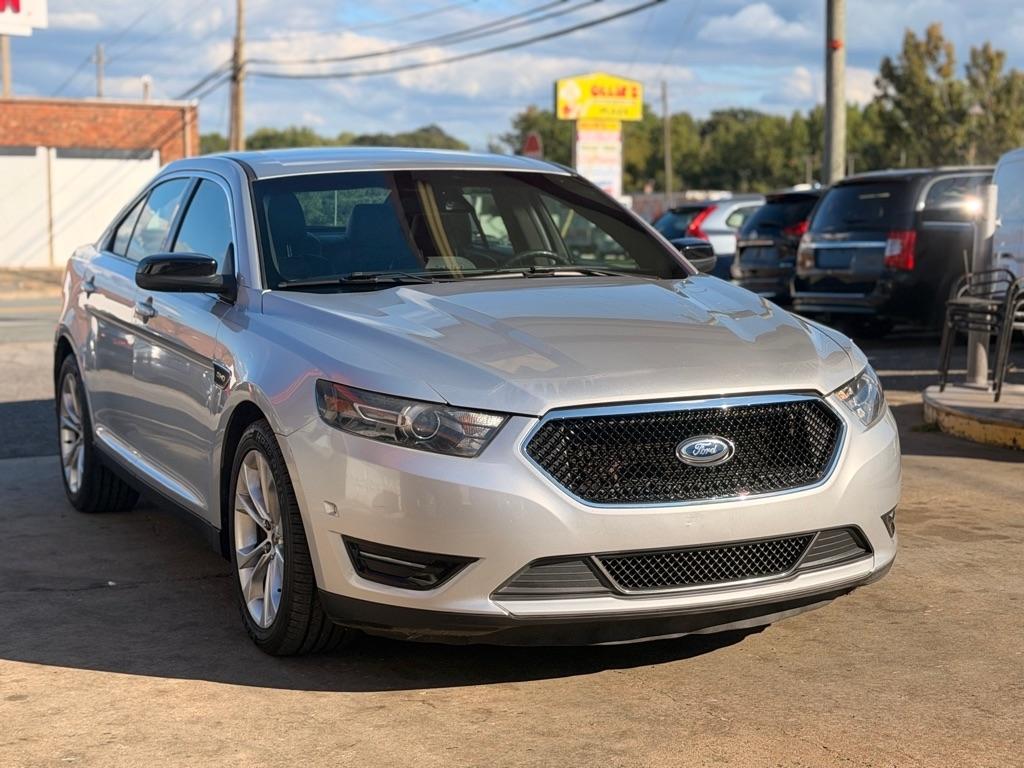 Ford Taurus 4dr Sdn SHO AWD 2013