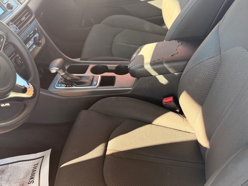 Kia Optima 4dr Sdn LX 2016