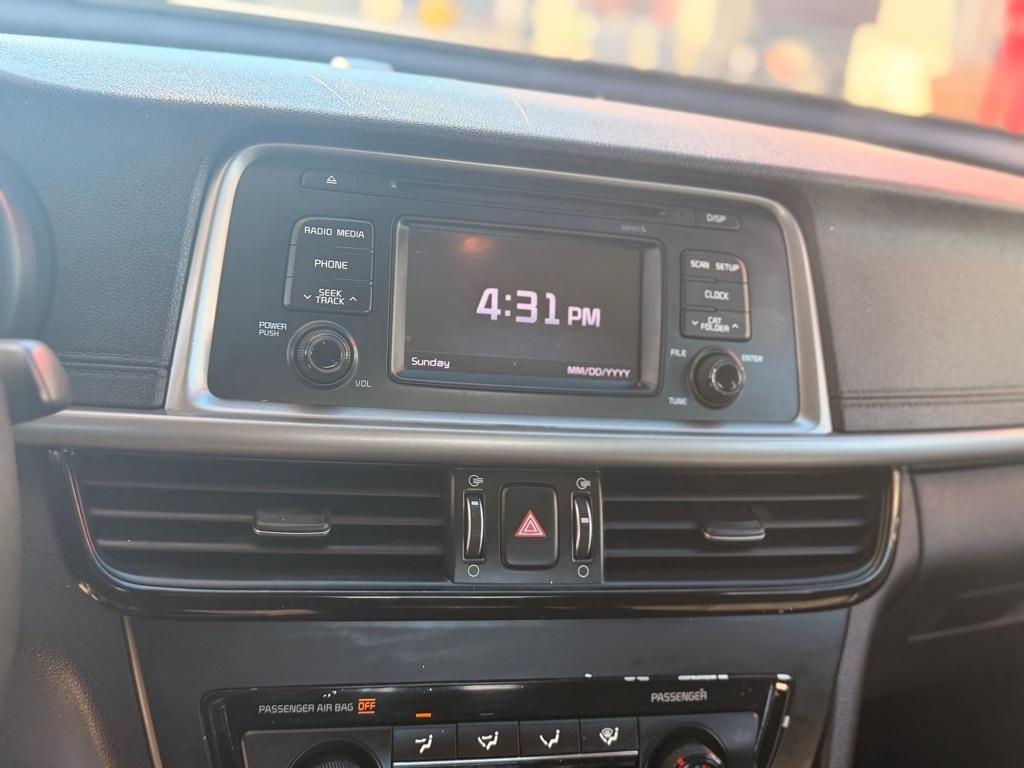 Kia Optima 4dr Sdn LX 2016