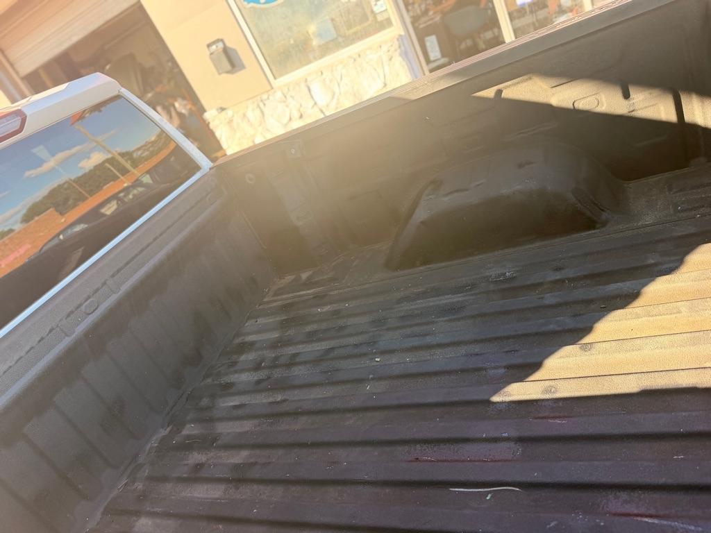 Chevrolet Silverado 1500 2WD Double Cab 147" Custom 2021