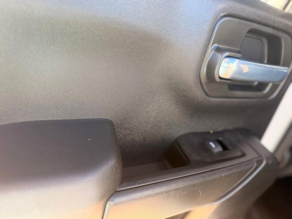 Chevrolet Silverado 1500 2WD Double Cab 147" Custom 2021