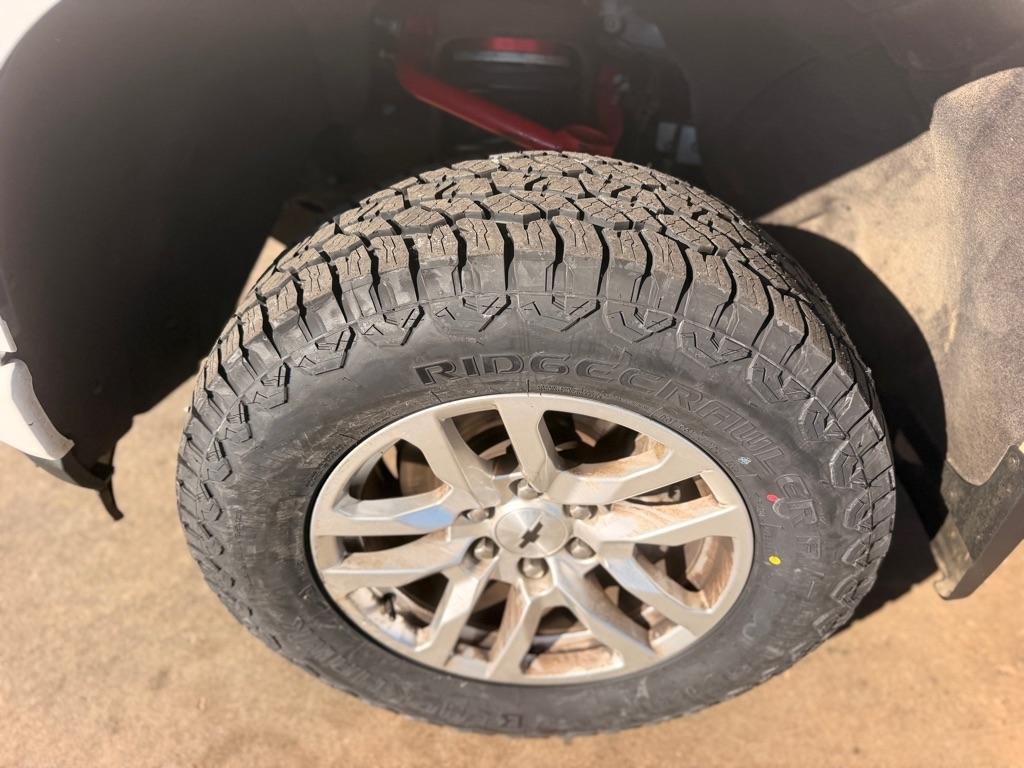 Chevrolet Silverado 1500 4WD Crew Cab 147" RST 2019
