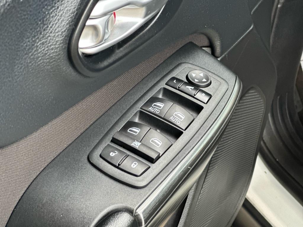 Jeep Cherokee 4WD 4dr Latitude 2016