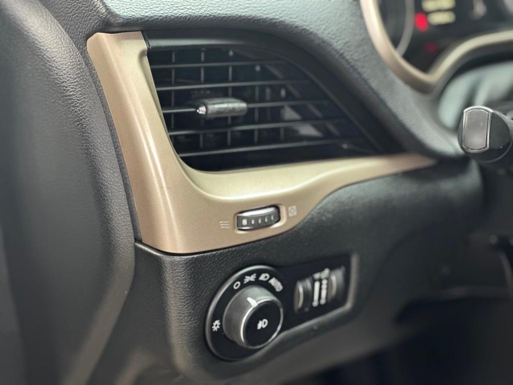 Jeep Cherokee 4WD 4dr Latitude 2016