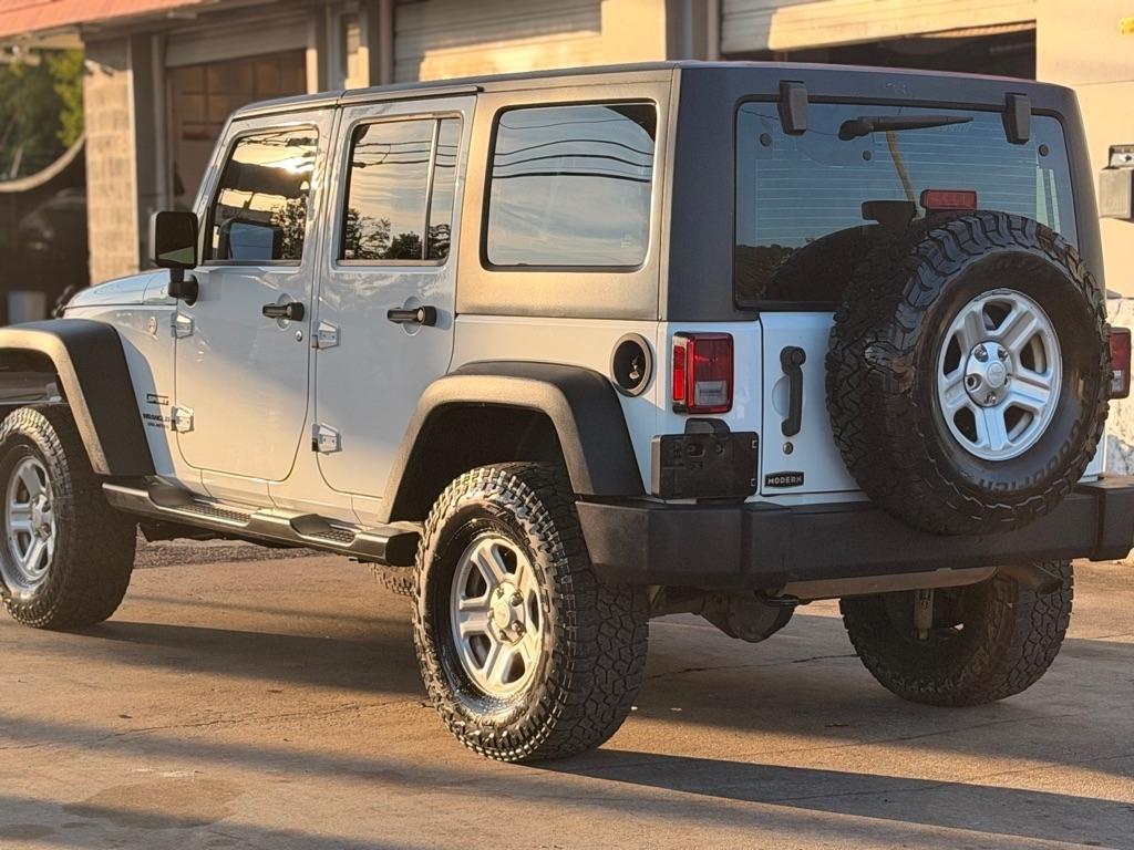 Jeep Wrangler Unlimited 4WD 4dr Sport 2016