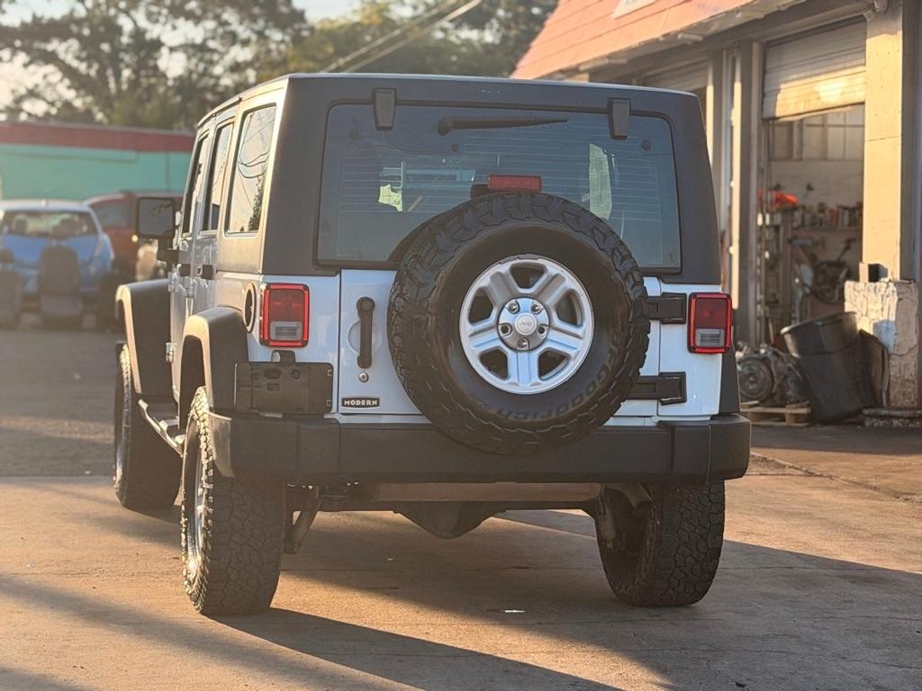 Jeep Wrangler Unlimited 4WD 4dr Sport 2016