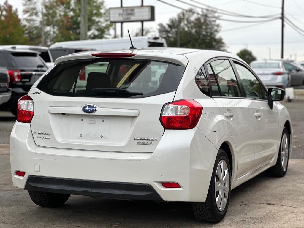 Subaru Impreza Wagon 5dr CVT 2.0i 2016