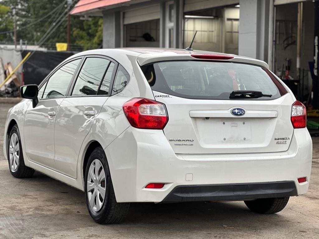 Subaru Impreza Wagon 5dr CVT 2.0i 2016