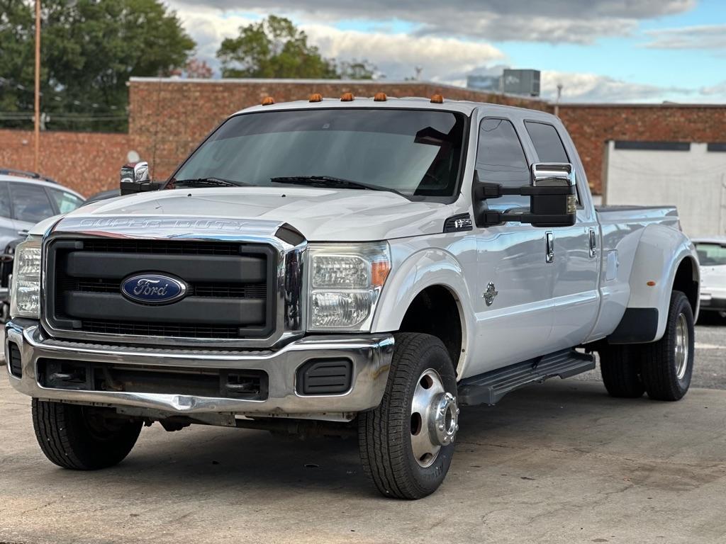 Ford Super Duty F-350 DRW 4WD Crew Cab 172" Platinum 2016