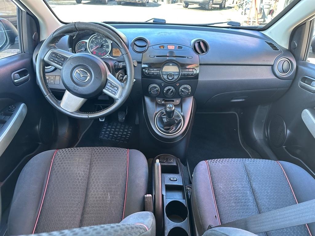 Mazda MAZDA2 4dr HB Man Touring 2011