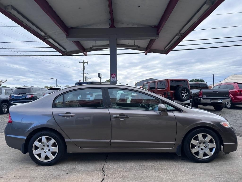 Honda Civic Sdn 4dr Auto LX 2011