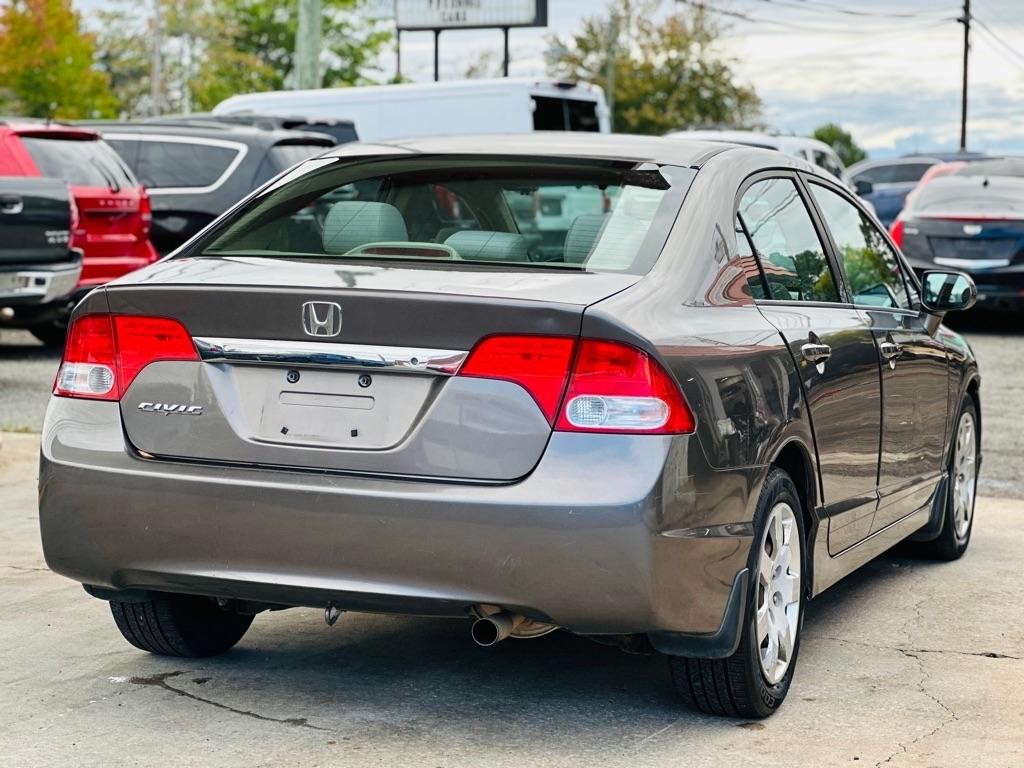 Honda Civic Sdn 4dr Auto LX 2011