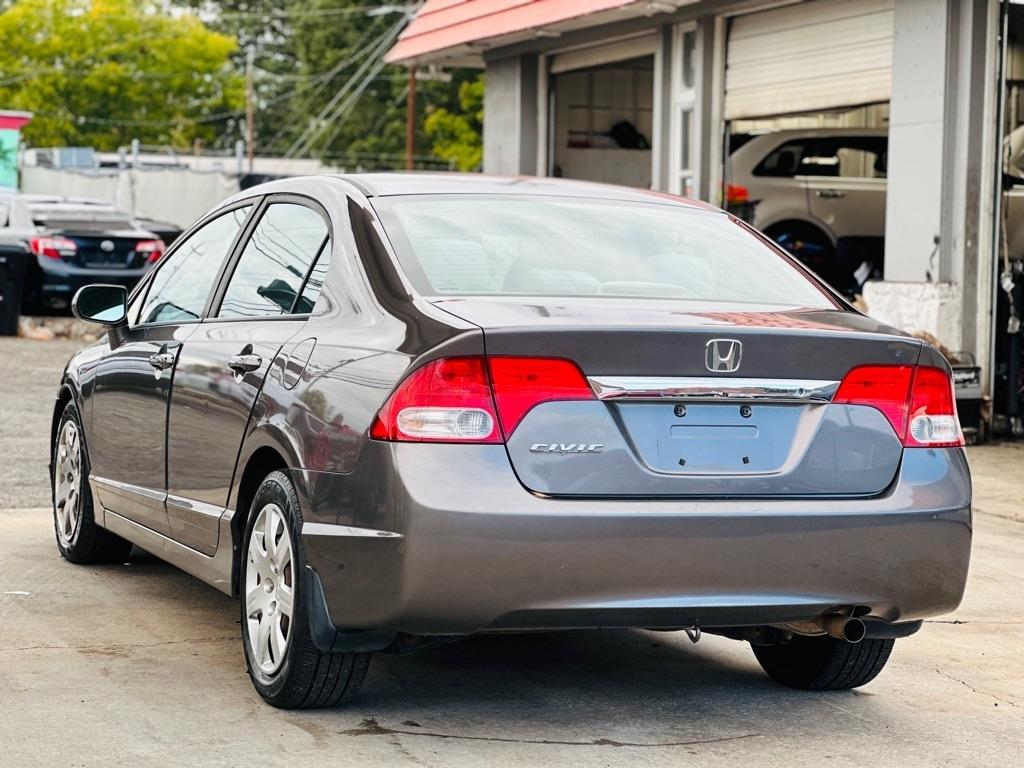 Honda Civic Sdn 4dr Auto LX 2011