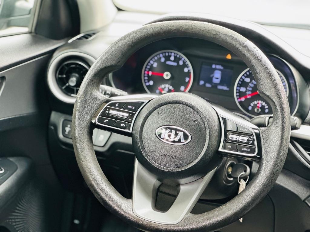 Kia Forte LXS IVT 2020