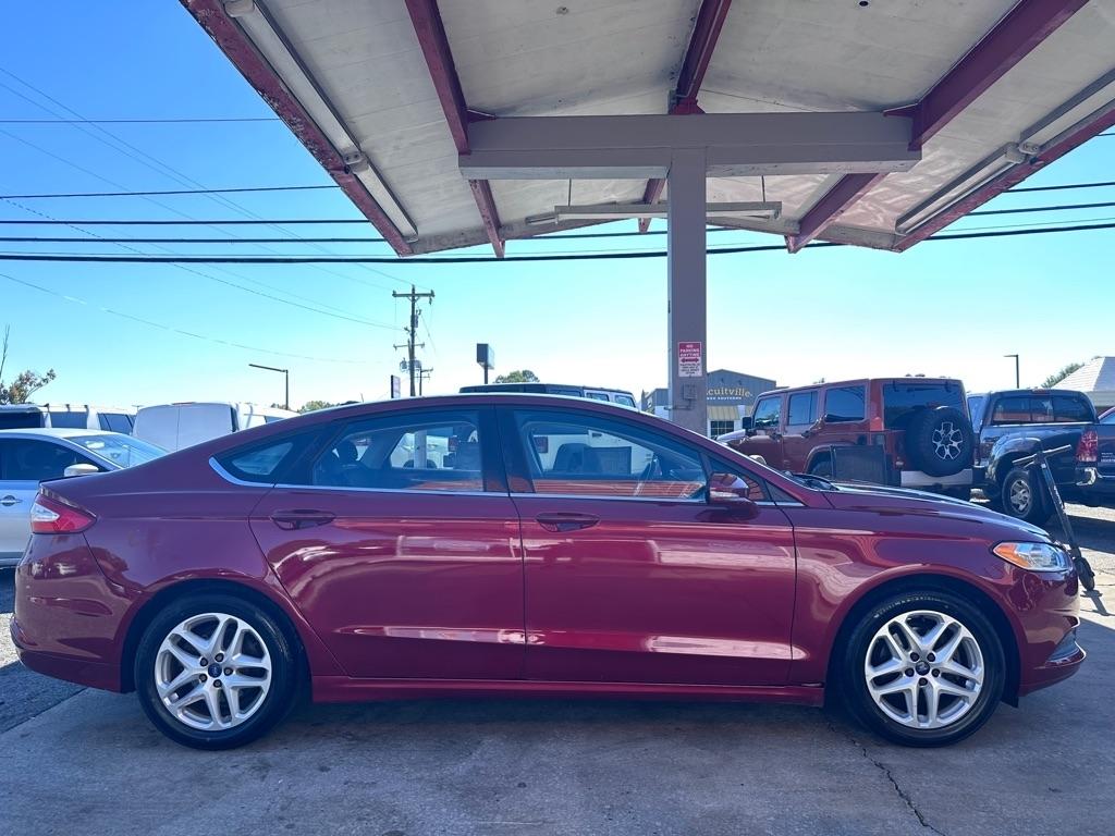 Ford Fusion 4dr Sdn SE FWD 2014