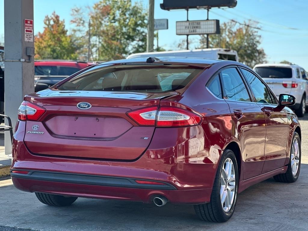 Ford Fusion 4dr Sdn SE FWD 2014