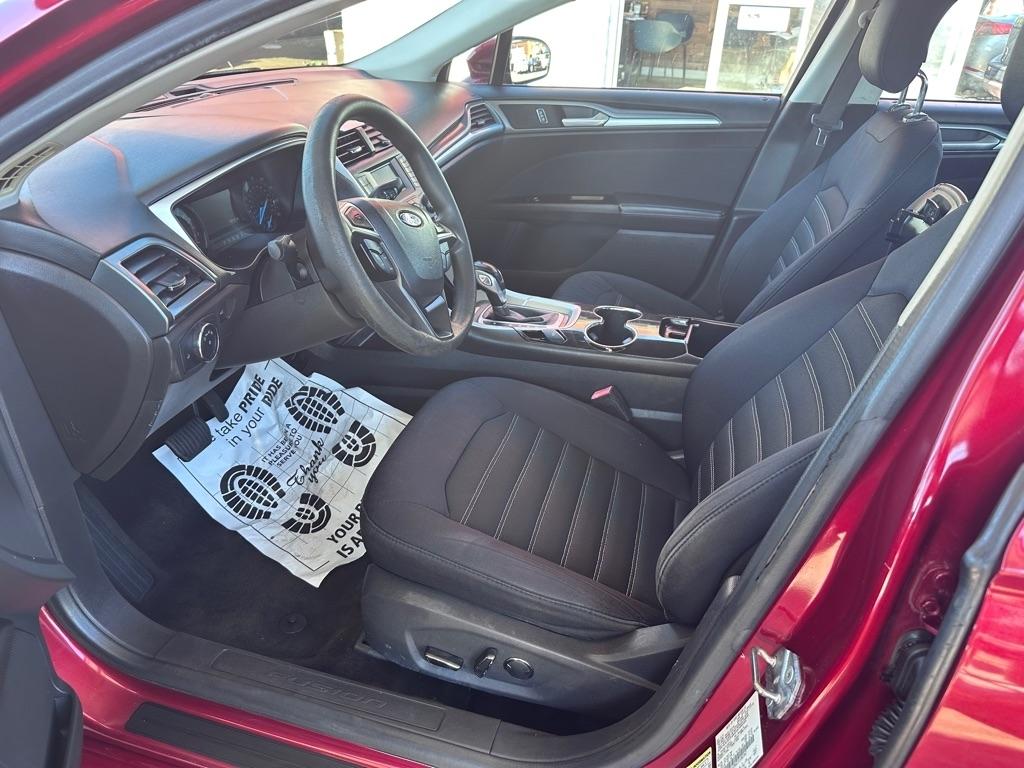 Ford Fusion 4dr Sdn SE FWD 2014