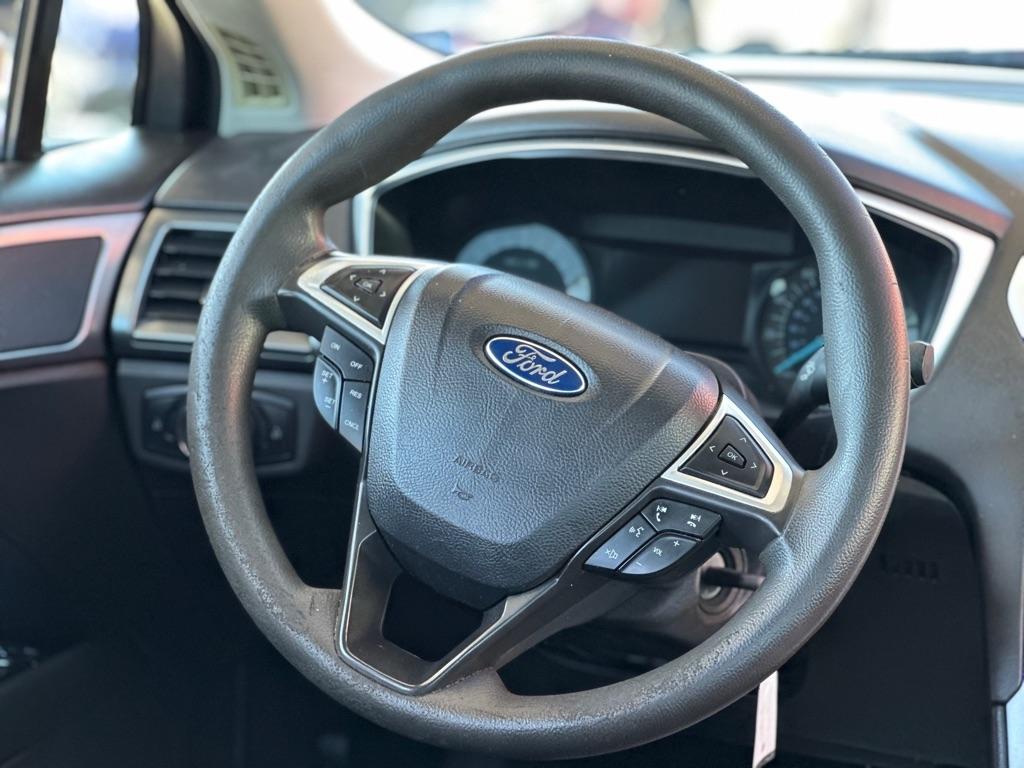 Ford Fusion 4dr Sdn SE FWD 2014