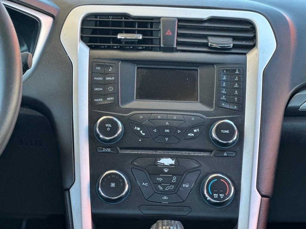 Ford Fusion 4dr Sdn SE FWD 2014