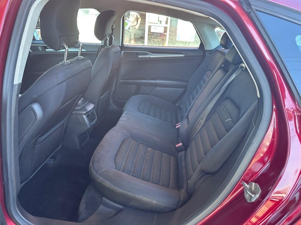 Ford Fusion 4dr Sdn SE FWD 2014
