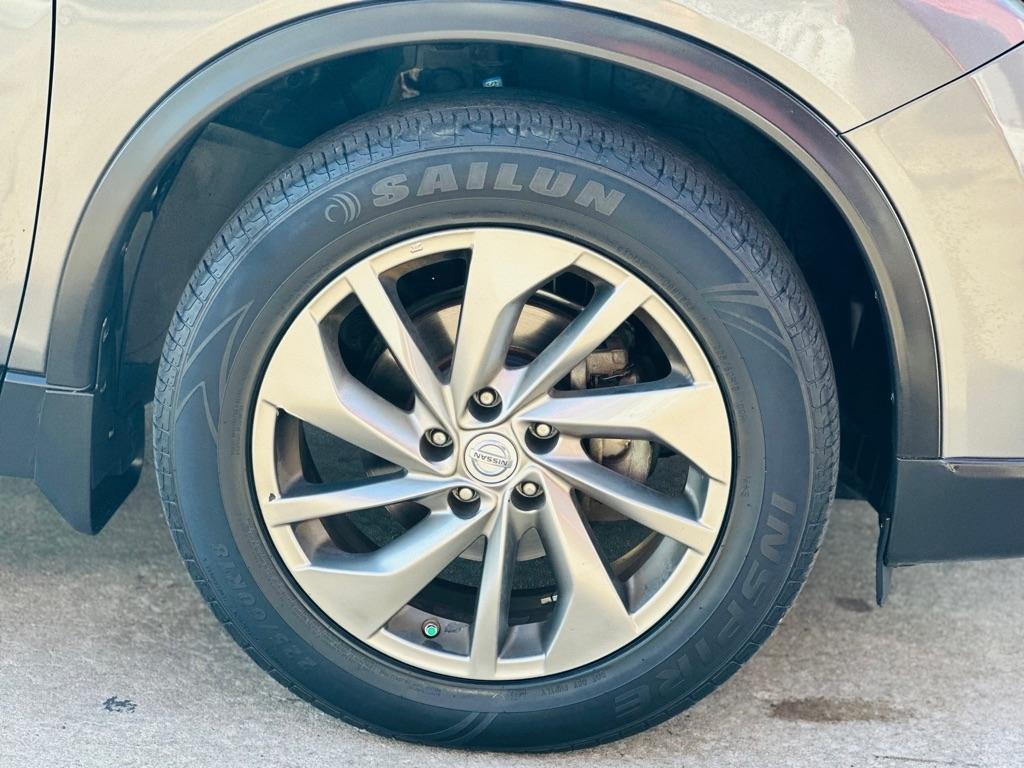 Nissan Rogue FWD 4dr SL 2014