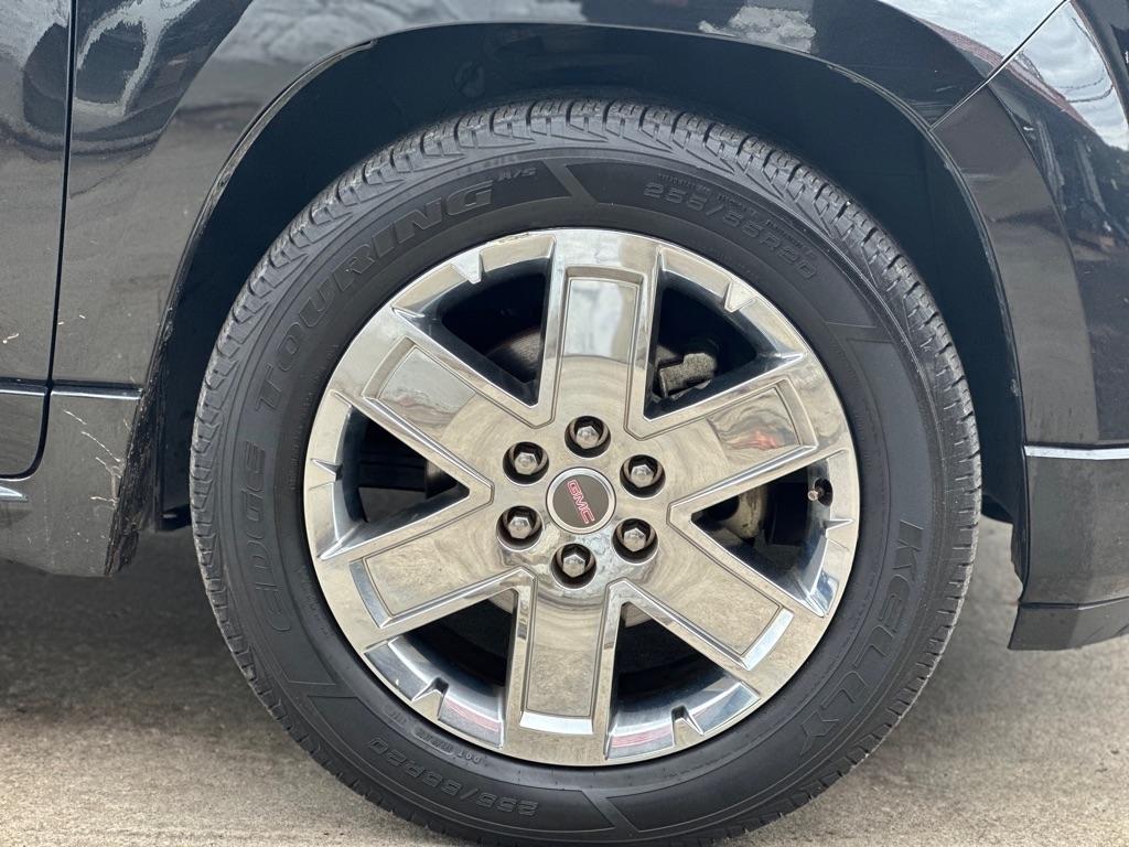 GMC Acadia FWD 4dr Denali 2015