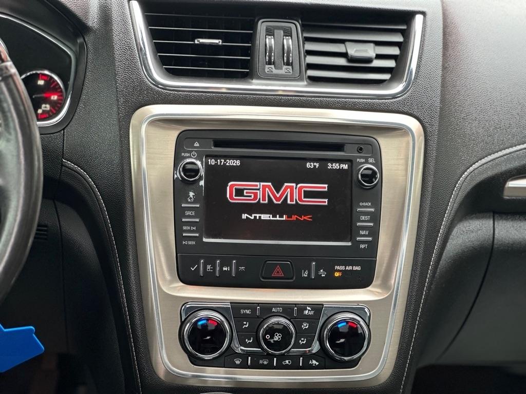 GMC Acadia FWD 4dr Denali 2015