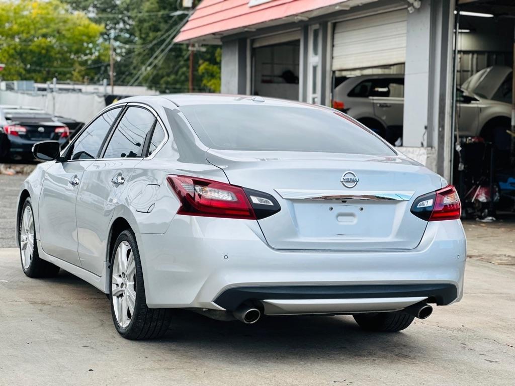 Nissan Altima 3.5 SL Sedan 2017