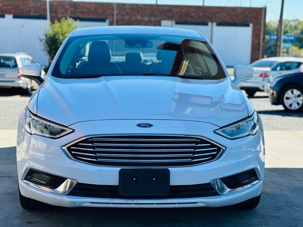 Ford Fusion Hybrid SE FWD 2018