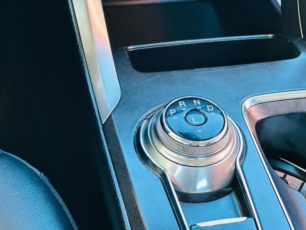 Ford Fusion Hybrid SE FWD 2018