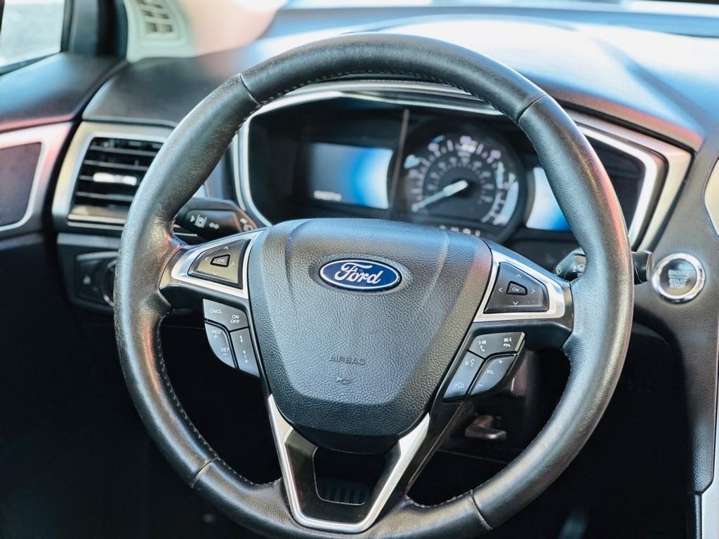 Ford Fusion Hybrid SE FWD 2018