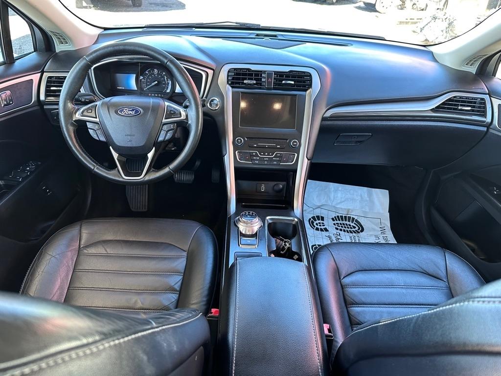 Ford Fusion Hybrid SE FWD 2018