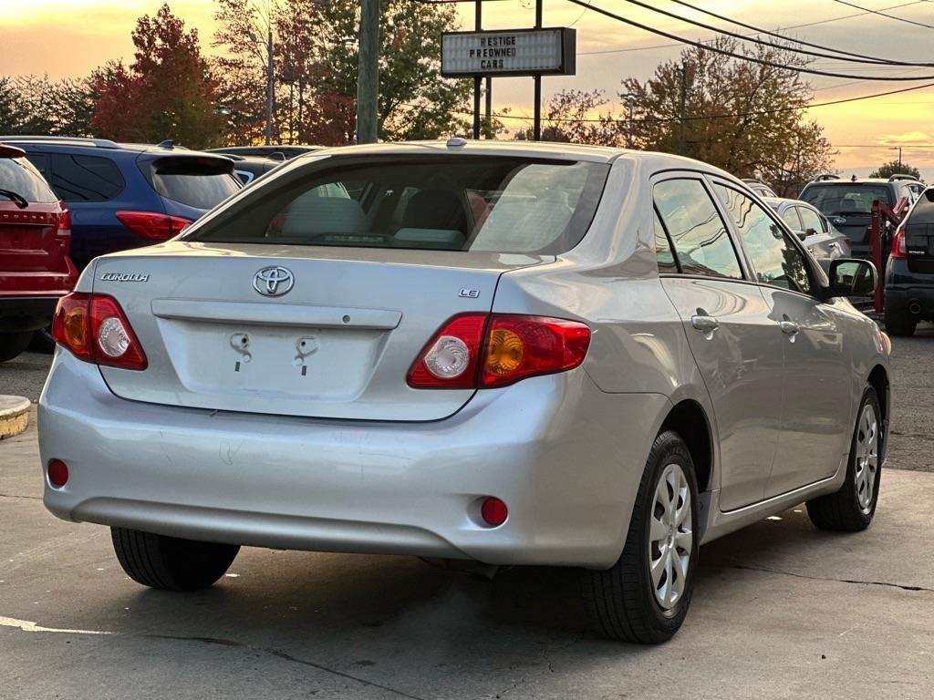 Toyota Corolla 4dr Sdn Man (Natl) 2009