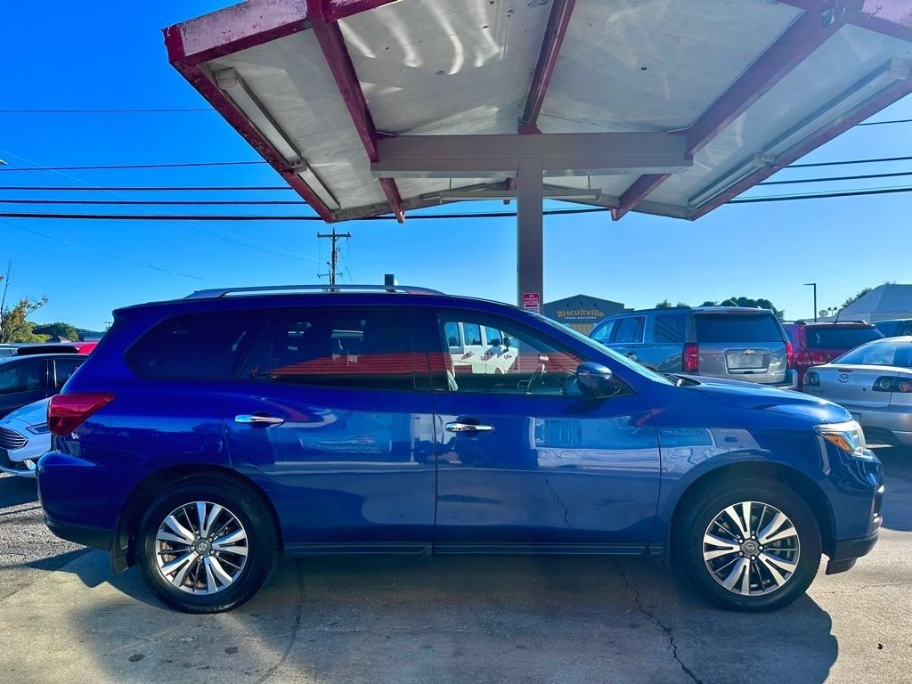 Nissan Pathfinder FWD S 2019