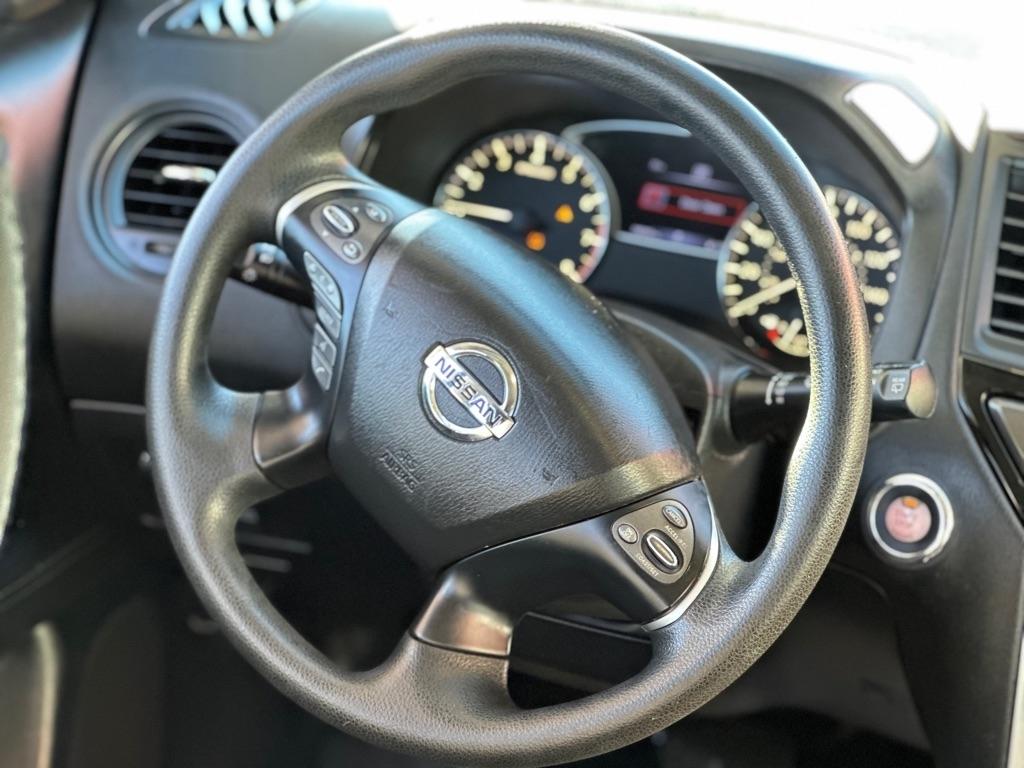 Nissan Pathfinder FWD S 2019