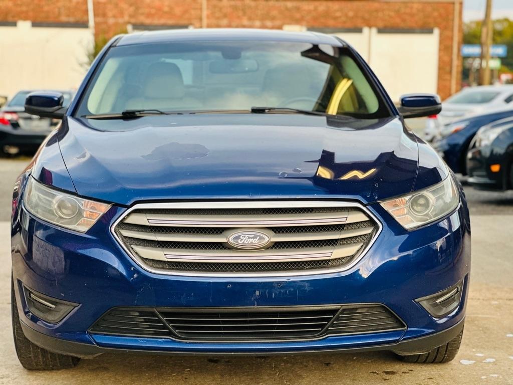 Ford Taurus 4dr Sdn SEL AWD 2015