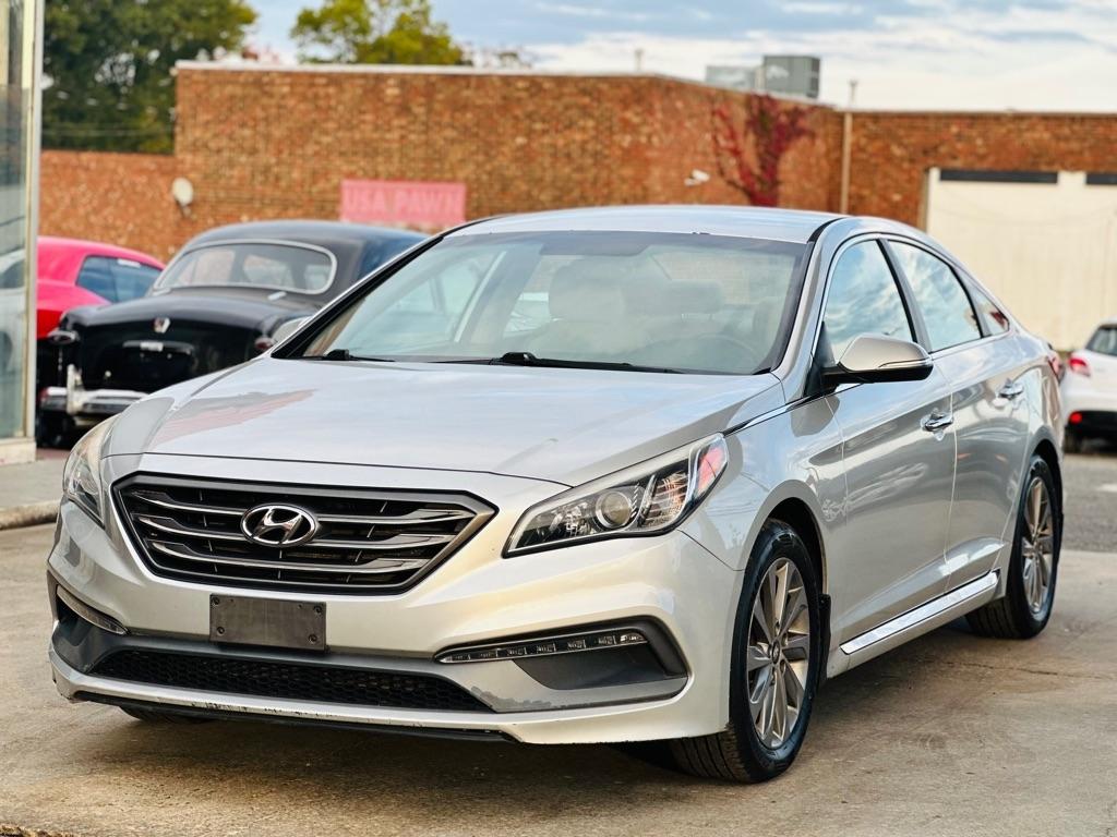 Hyundai Sonata 4dr Sdn 2.4L Sport PZEV 2015