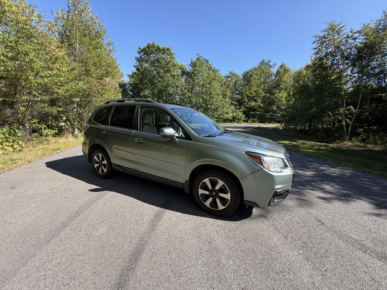 Subaru Forester 2.5i Premium PZEV CVT 2017