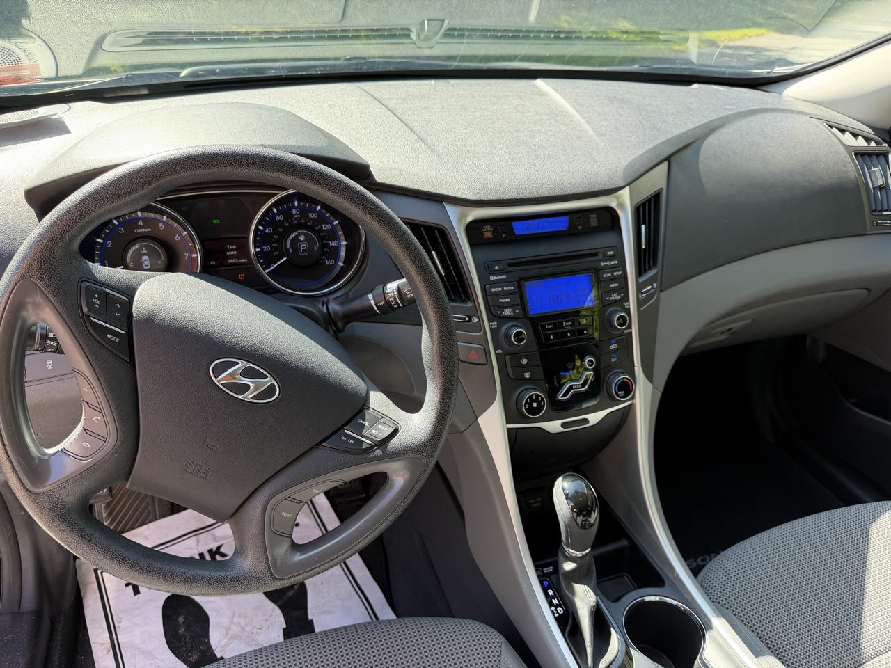 Hyundai Sonata GLS 2013