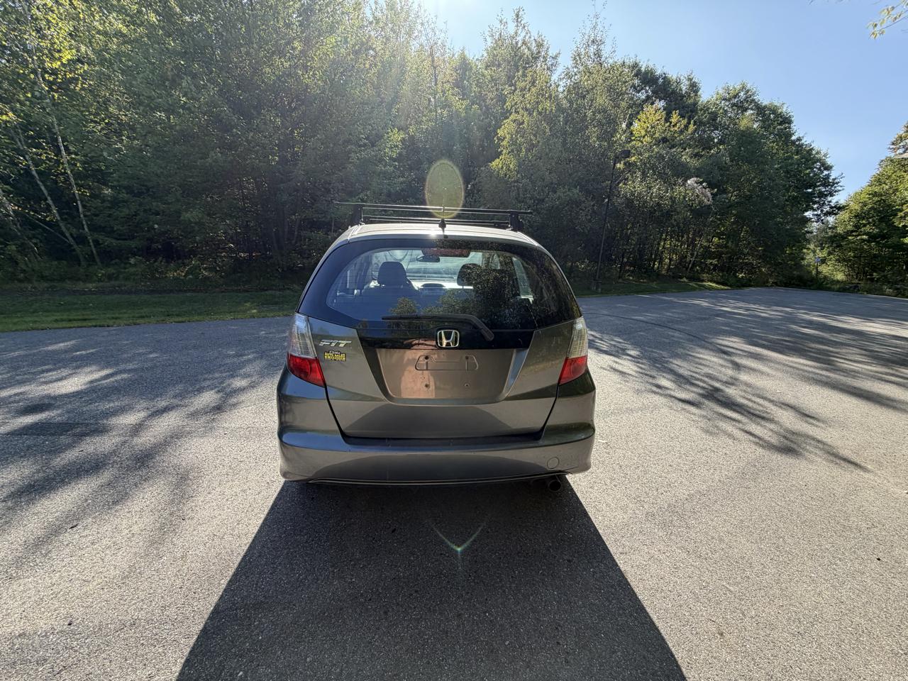 Honda Fit 5-Speed MT 2012