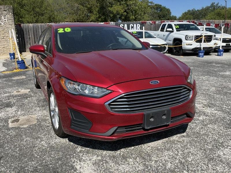 2020 Ford Fusion SE
