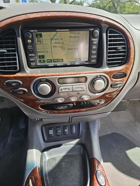 Toyota Sequoia Limited 2WD 2006