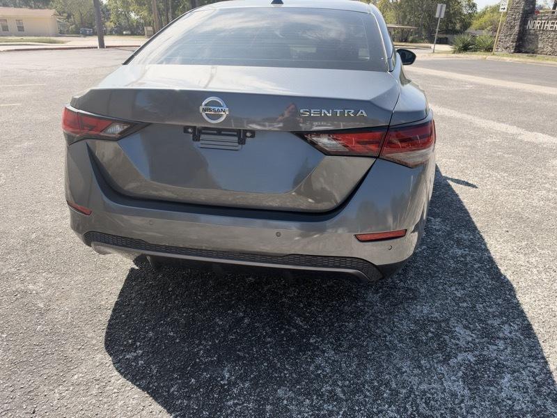 Nissan Sentra SV 2021